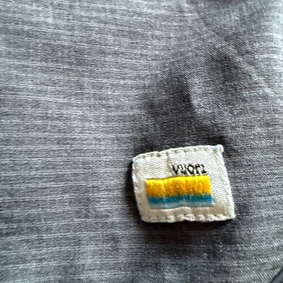 Vuori Men’s Banks Shorts in Charcoal Engineered Stripe - Picture 5 of 7